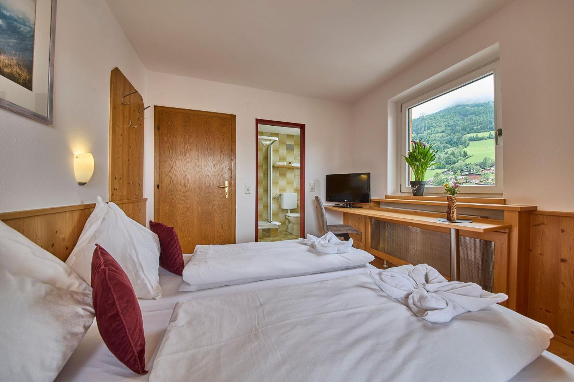 Platzhirsch Rooms - B&B - Self Check-In พีเซนดอร์ฟ ภายนอก รูปภาพ