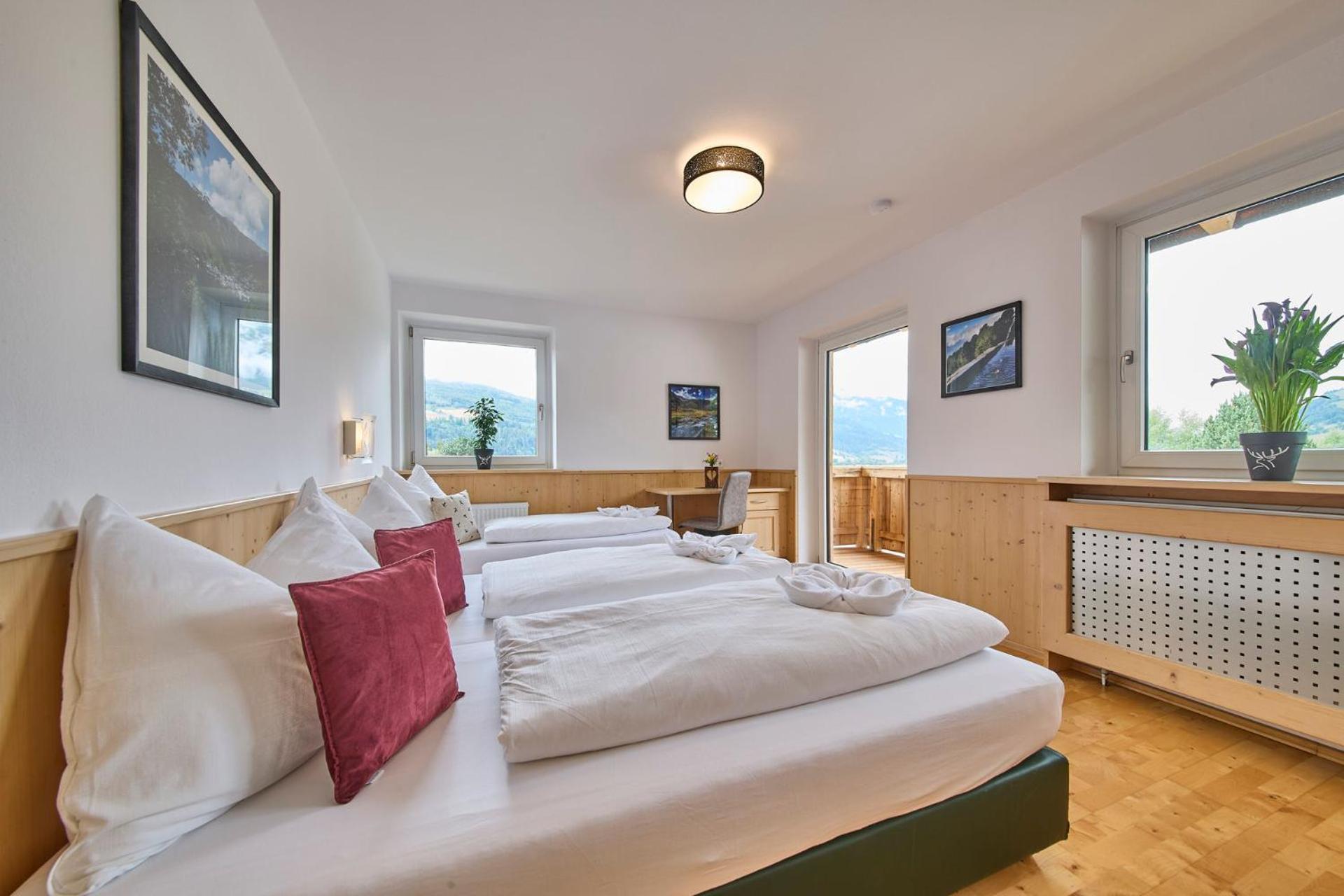 Platzhirsch Rooms - B&B - Self Check-In พีเซนดอร์ฟ ภายนอก รูปภาพ