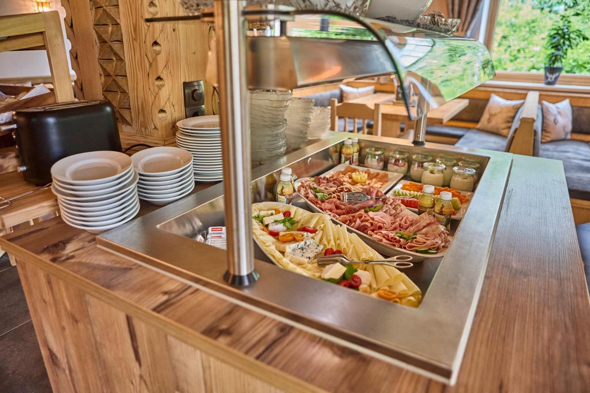 Platzhirsch Rooms - B&B - Self Check-In พีเซนดอร์ฟ ภายนอก รูปภาพ