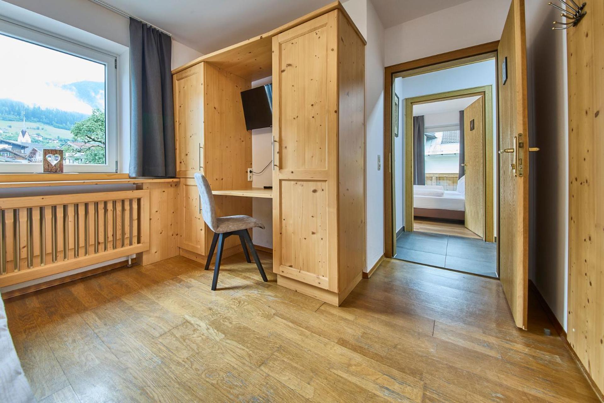 Platzhirsch Rooms - B&B - Self Check-In พีเซนดอร์ฟ ภายนอก รูปภาพ